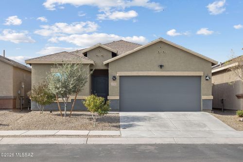 3565 N Kellen Canyon Ct, Tucson, AZ, 85745-1258 | Card Image
