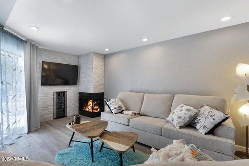 10-16812 E Lamplighter Way, Fountain Hills, AZ, 85268-4581 | Card Image