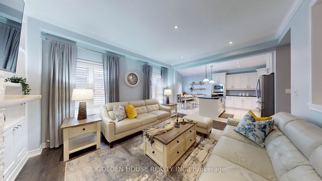 682 Fairglen Ave, House other with 5 bedrooms, 4 bathrooms and 2 parking in Oshawa ON | Image 7