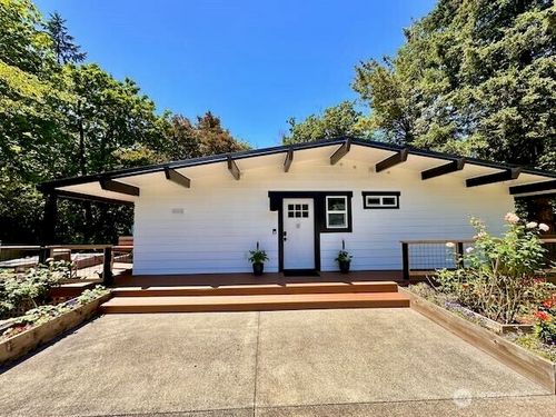 19306 Nw 11th Ave, Ridgefield, WA, 98642-9695 | Card Image