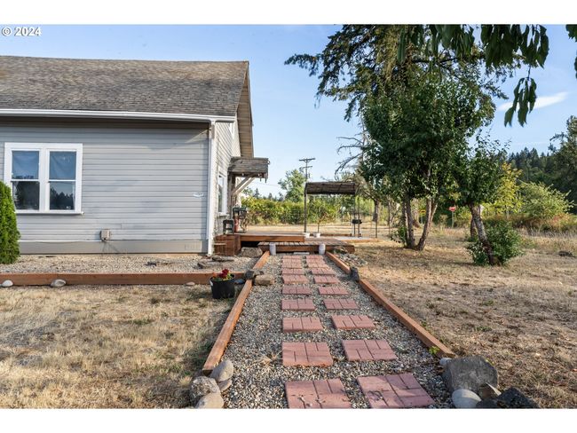 38365 Dexter Rd, House other with 4 bedrooms, 2 bathrooms and null parking in Dexter OR | Image 30