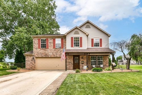 7755 Dayflower Ct, Noblesville, IN, 46062-6612 | Card Image