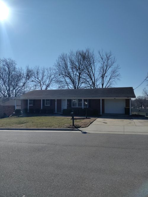 800 Krohn Dr, BOONVILLE, MO, 65233-1847 | Card Image
