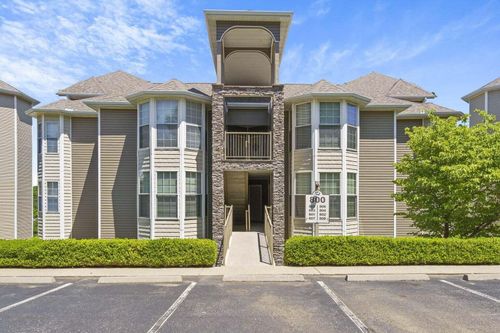 802 Rocky Shore Ter, Kimberling City, MO, 65686-9436 | Card Image
