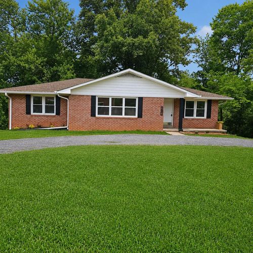 250 E 16th St, Cookeville, TN, 38501-1302 | Card Image