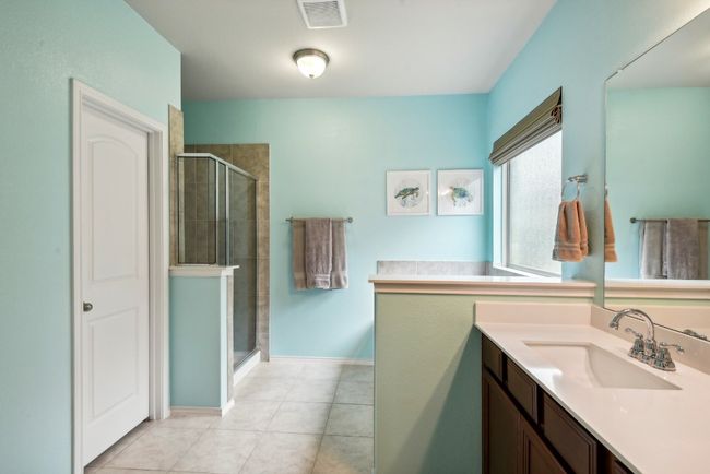 7909 Sunrise Ravine Pass, House other with 4 bedrooms, 3 bathrooms and 4 parking in Lago Vista TX | Image 16