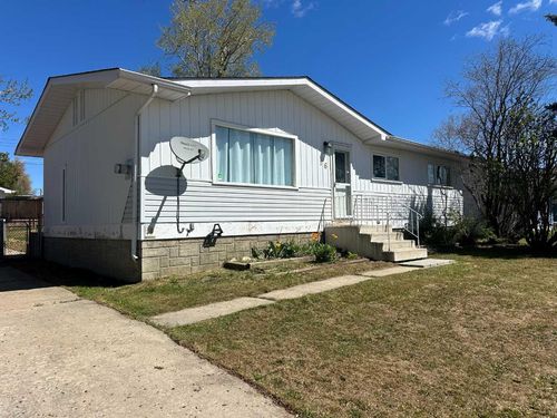 16 Centennial Crescent, Swan Hills, AB, T0G2C0 | Card Image