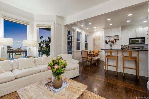 1133 Church St, San Francisco, CA, 94114-3403 | Card Image