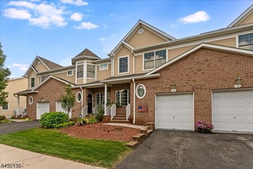 79 Mara Blvd, Sparta, NJ, 07871-2647 | Card Image