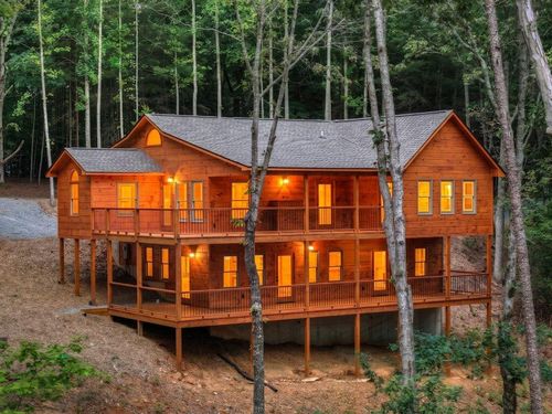 394 Blackberry Cir, Ellijay, GA, 30536-6893 | Card Image