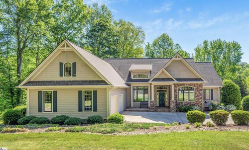 1 Long Shadow Ln, Travelers Rest, SC, 29690-4003 | Card Image