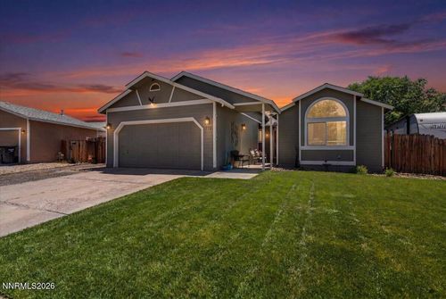 772 Hornet Dr, Gardnerville, NV, 89460-8323 | Card Image