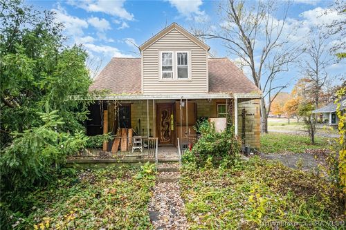 628 W Utica St, Sellersburg, IN, 47172-1157 | Card Image