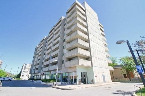 602-3555 Bathurst St, North York, ON, M6A2Y8 | Card Image