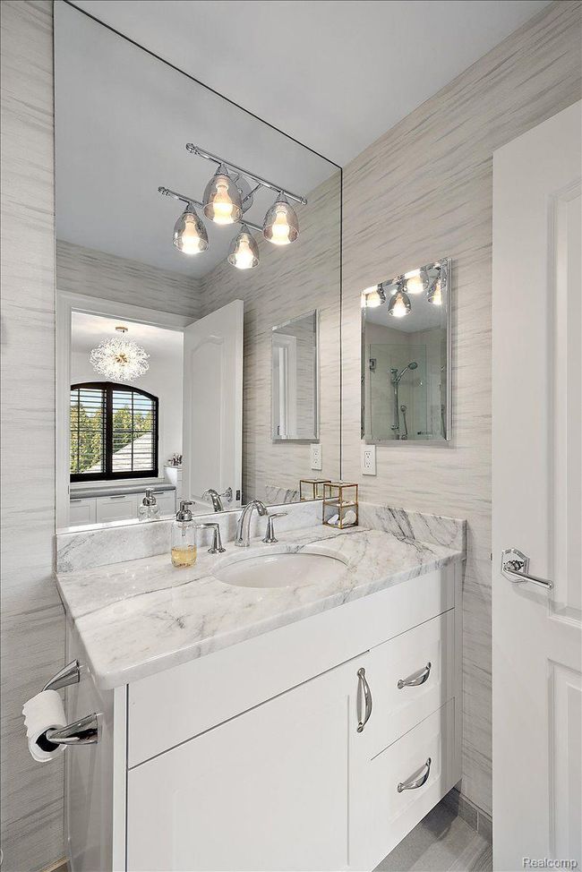2779 Turtle Lake Dr, House other with 4 bedrooms, 7 bathrooms and null parking in Bloomfield Hills MI | Image 49