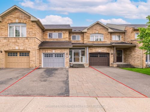 15 Amulet Cres, Richmond Hill, ON, L4S2S2 | Card Image