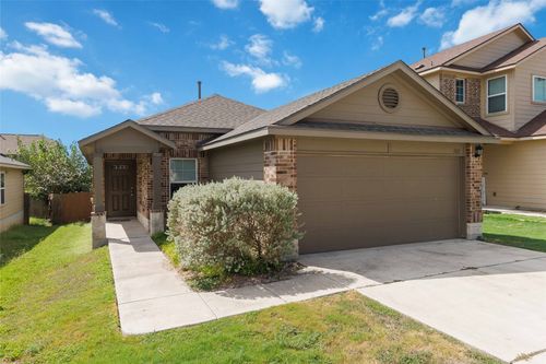 182 Tallow Trl, San Marcos, TX, 78666-2867 | Card Image