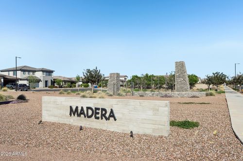 22888 E Nightingale Rd, Queen Creek, AZ, 85142-0697 | Card Image