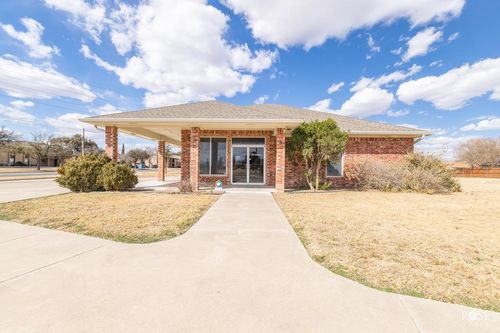 1820 Sunset Dr, San Angelo, TX, 76904-6823 | Card Image