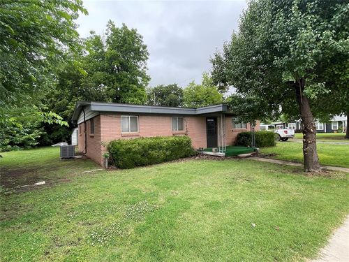 403 Nw 3rd St, Minco, OK, 73059-2065 | Card Image