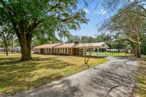 3146 Forrest Ave, Crestview, FL, 32539-6144 | Card Image