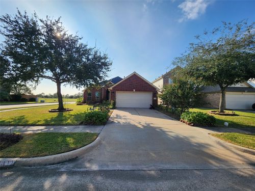 4422 Meadow Way Dr, Deer Park, TX, 77536-3775 | Card Image