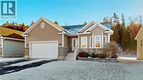 37 Leeds Cres, Saint John, NB, E2K0E5 | Card Image