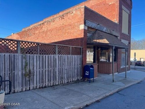 212 N Main St, Alba, MO, 64830 | Card Image