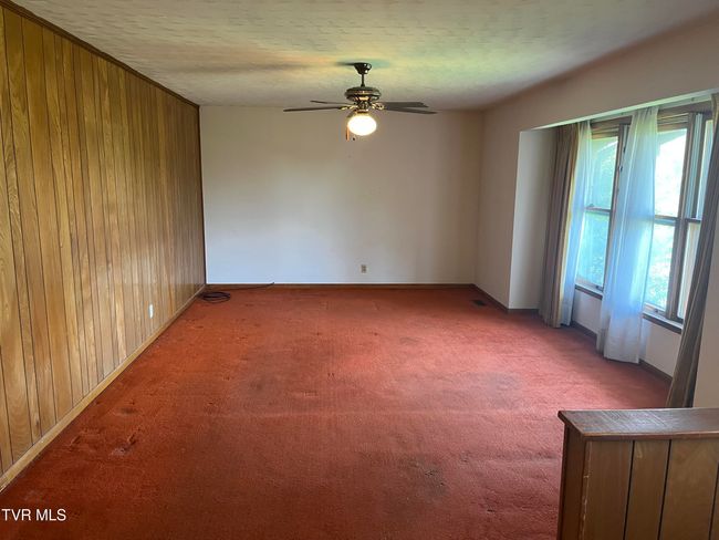 211 Overview Loop, House other with 3 bedrooms, 3 bathrooms and null parking in Jonesville VA | Image 10