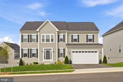 112 Fargo Ln, MARTINSBURG, WV, 25403-8310 | Card Image