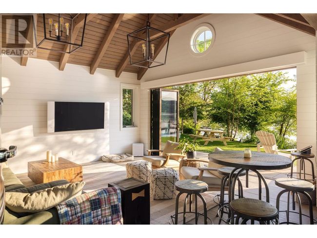 12407 Coldstream Creek Rd, House other with 7 bedrooms, 10 bathrooms and 18 parking in Coldstream BC | Image 12