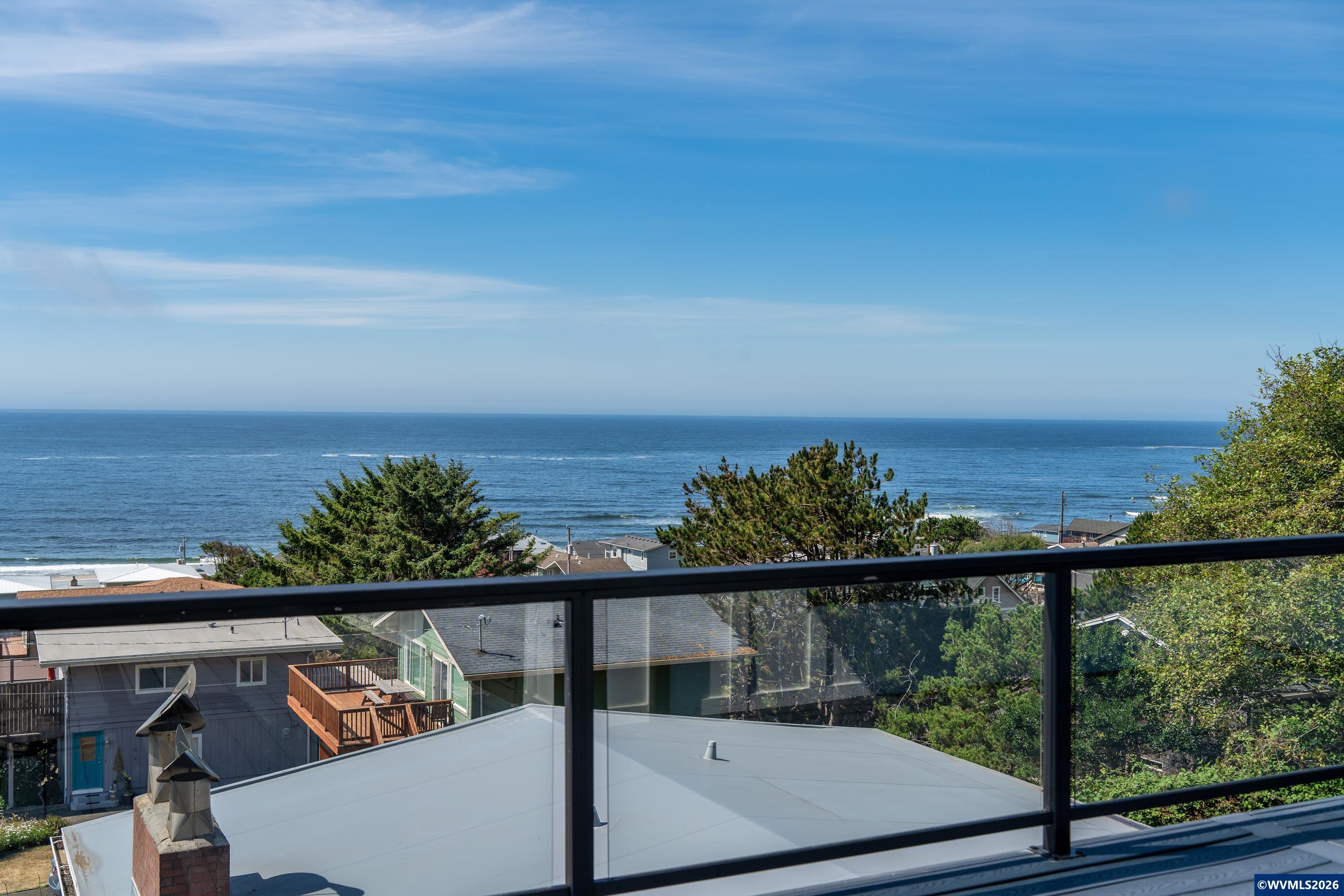 Residential in Lincoln City 5