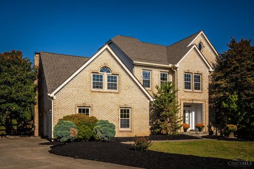 7977 Quail Meadow Ln, West Chester, OH, 45069-1998 | Card Image