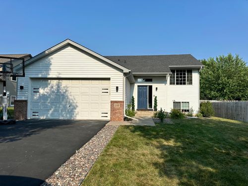 211 Florence Avenue S, Annandale, MN, 55302 | Card Image