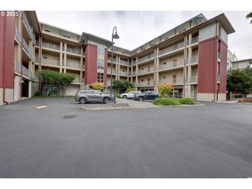 a210-3930 Abbey Ln, Astoria, OR, 97103-2238 | Card Image