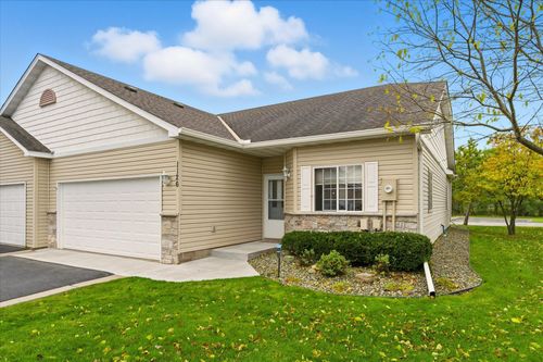 1126 Iris Dr, White Bear Tp, MN, 55127-6901 | Card Image
