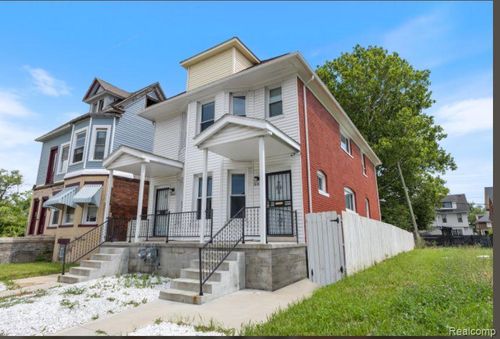 885 Clairmount Street, Detroit, MI, 48202 | Card Image