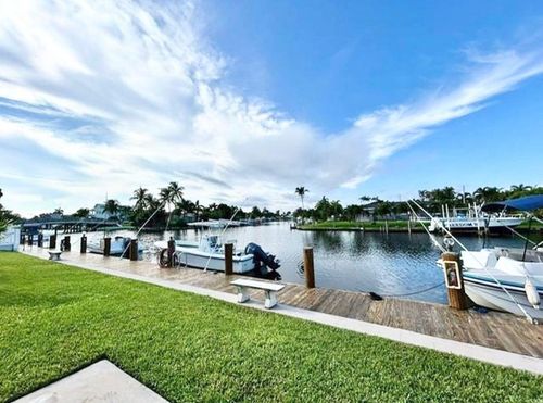 204-1004 Pine Dr, Pompano Beach, FL, 33060-7477 | Card Image