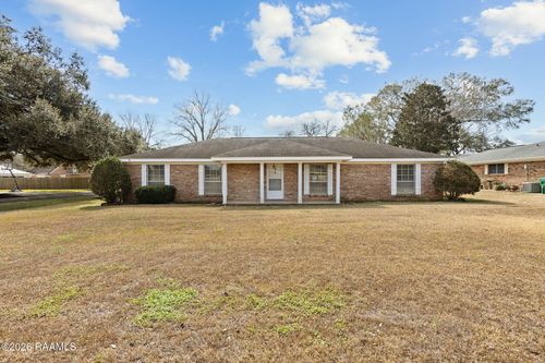 218 Acorn Dr, Lafayette, LA, 70507-4204 | Card Image