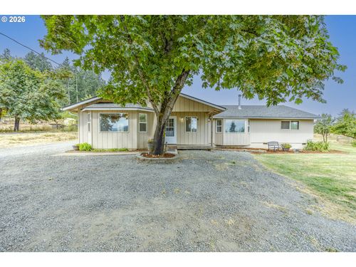 82756 Howe Ln, Creswell, OR, 97426-9751 | Card Image