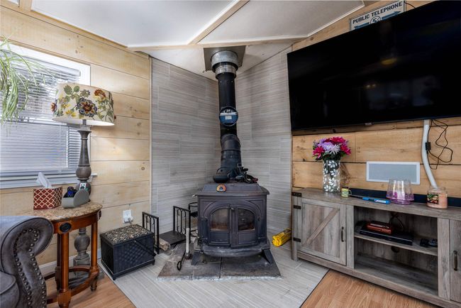 28 - 211 Bypass 28, House other with 2 bedrooms, 1 bathrooms and null parking in Derry NH | Image 5