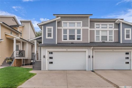 10-700 Central St W, Warman, SK, S0K0A1 | Card Image