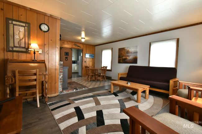 5513 Highway 95, Home with 6 bedrooms, 3 bathrooms and 6 parking in Potlatch ID | Image 5