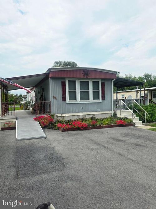 24-1024 Warm Spring Rd, CHAMBERSBURG, PA, 17202-9100 | Card Image
