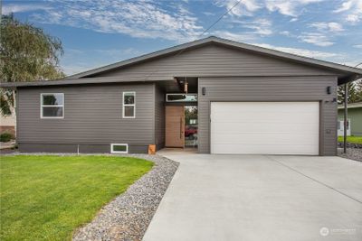 19519 Saint Andrews Drive Nw, House other with 4 bedrooms, 1 bathrooms and 2 parking in Soap Lake WA | Image 1