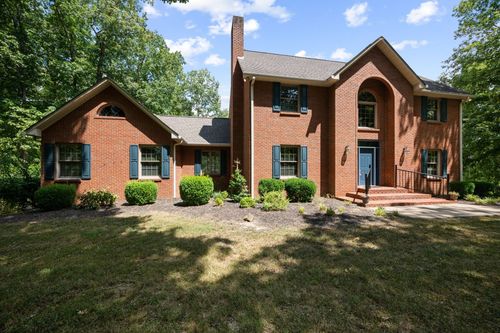 570 Gregson Pl, Waverly, TN, 37185-2954 | Card Image