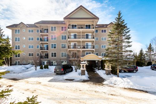 203-4 Legacy Lane, Huntsville, ON, P1H2R2 | Card Image