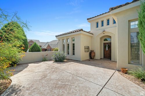 2032 E Circle Ridge Dr Dr, St. George, UT, 84790 | Card Image