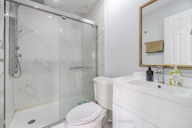 521 Guelph St, Home with 5 bedrooms, 5 bathrooms and 13 parking in Norval ON | Image 16
