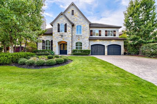27 Johnathan Landing Ct, The Woodlands, TX, 77389-4236 | Card Image